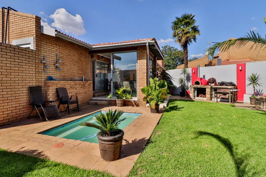 4 Bedroom Property for Sale in Meyersdal Gauteng