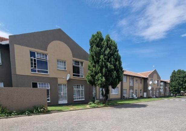 2 Bedroom Property for Sale in Verwoerdpark Gauteng