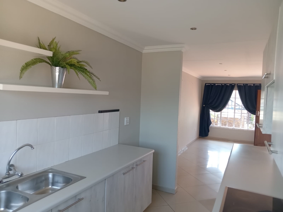 3 Bedroom Property for Sale in Beyers Park Gauteng