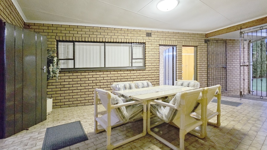 3 Bedroom Property for Sale in Three Rivers East Gauteng