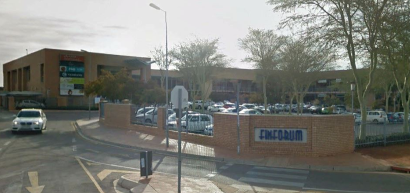 To Let commercial Property for Rent in Magalieskruin Gauteng