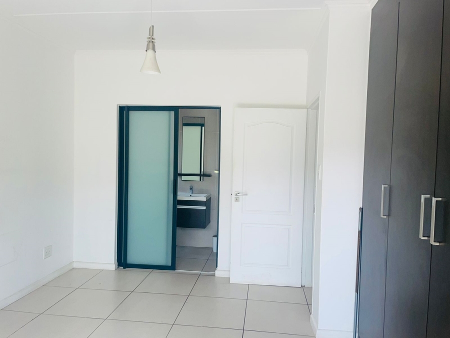 2 Bedroom Property for Sale in Dainfern Gauteng