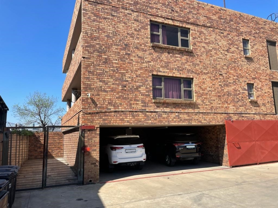 To Let commercial Property for Rent in Kya Sands Gauteng