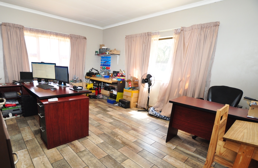 9 Bedroom Property for Sale in Randjesfontein A H Gauteng