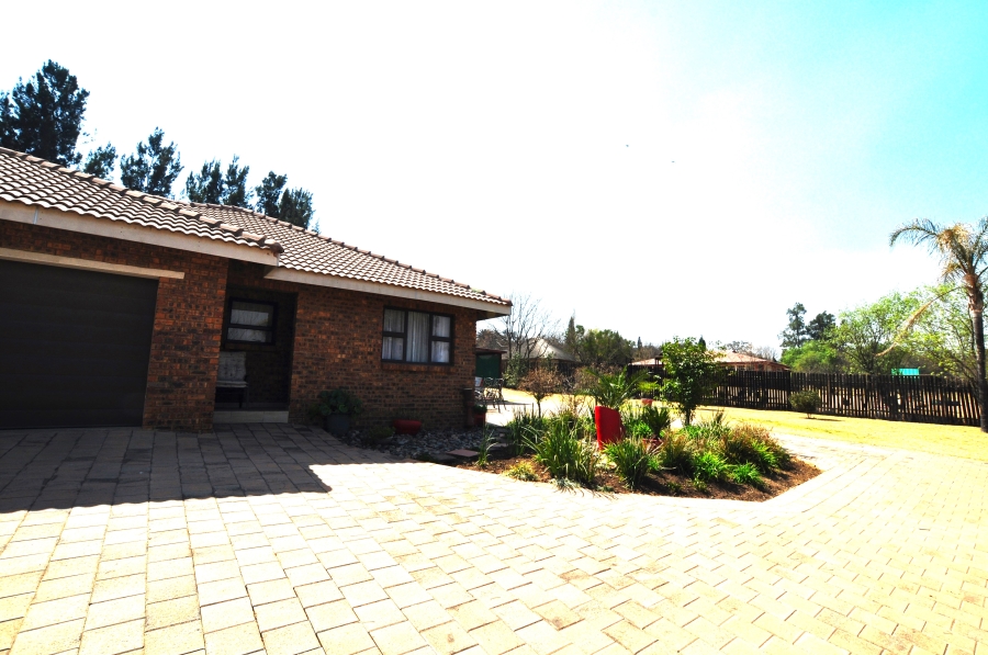 9 Bedroom Property for Sale in Randjesfontein A H Gauteng