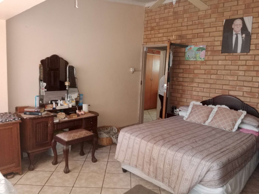 4 Bedroom Property for Sale in Claremont Gauteng