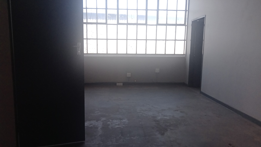 To Let commercial Property for Rent in Benrose Gauteng