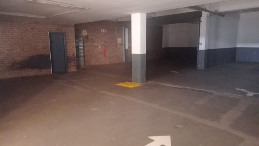 To Let commercial Property for Rent in Benrose Gauteng