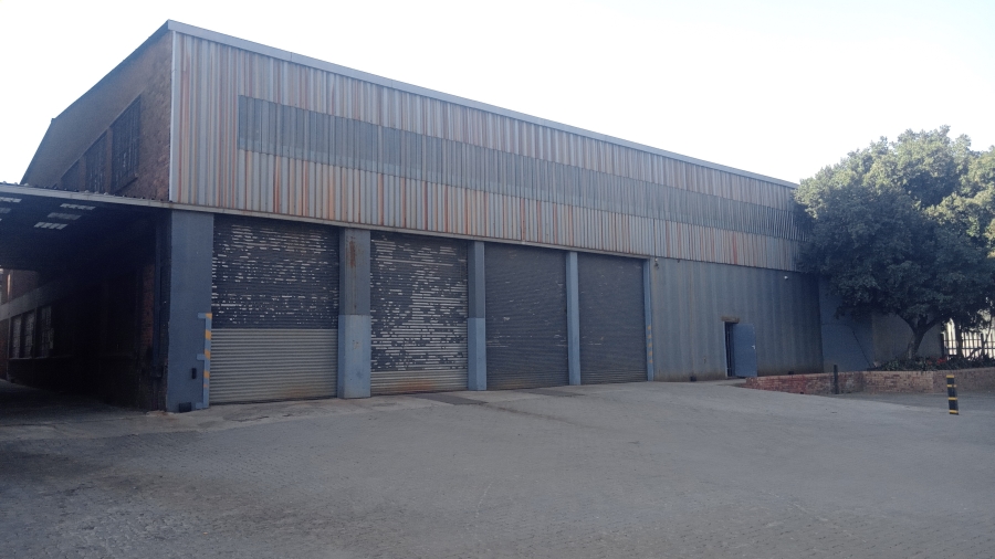 To Let commercial Property for Rent in Benrose Gauteng