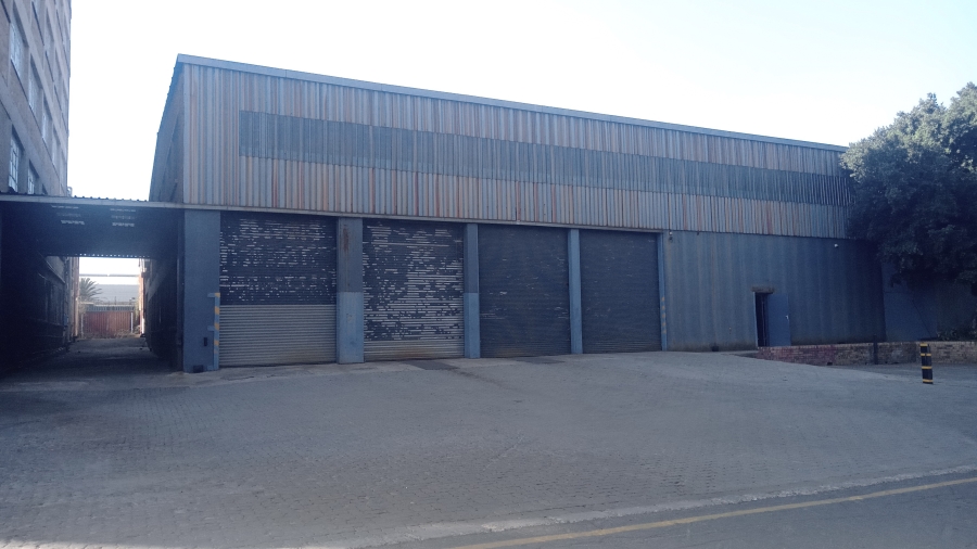 To Let commercial Property for Rent in Benrose Gauteng