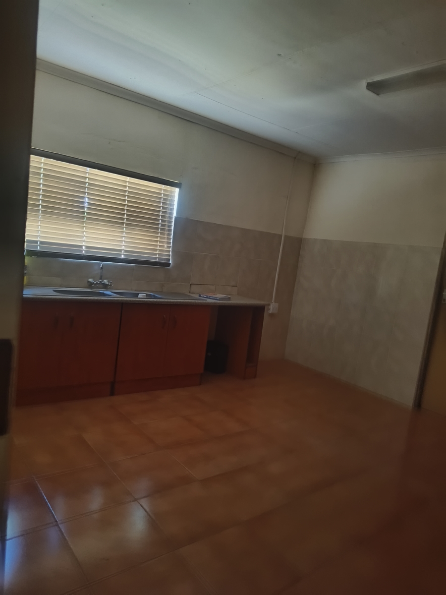 3 Bedroom Property for Sale in Jakhalsfontein AH Gauteng