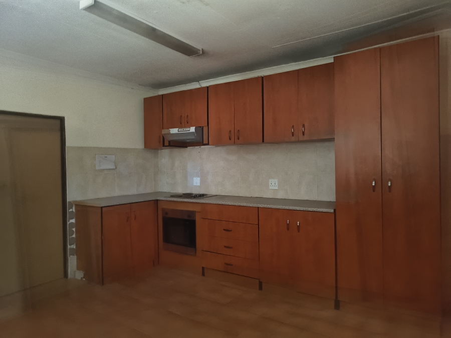 3 Bedroom Property for Sale in Jakhalsfontein AH Gauteng