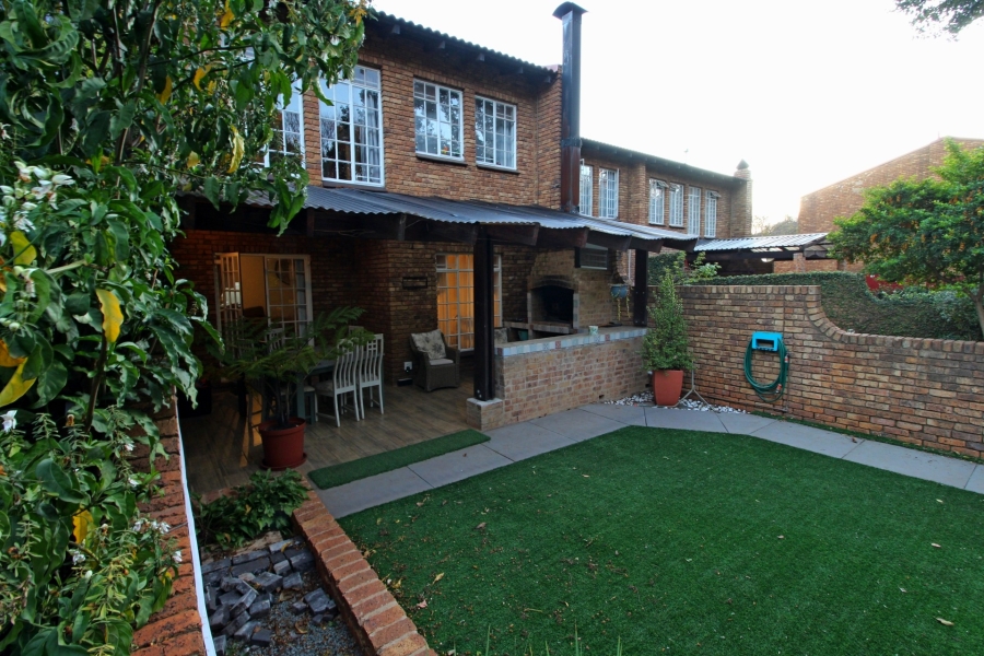 3 Bedroom Property for Sale in Hennopspark Gauteng