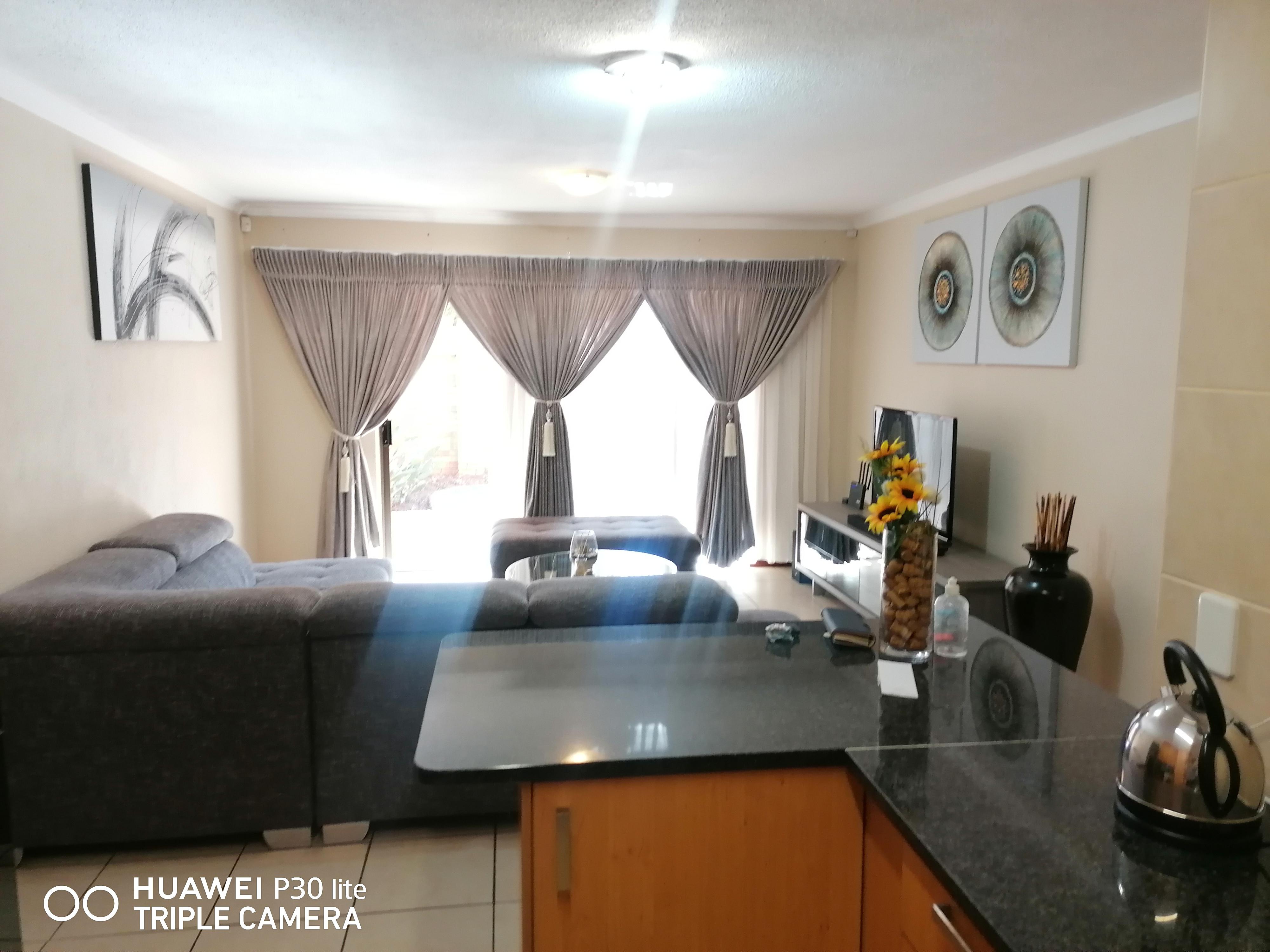 3 Bedroom Property for Sale in Willow Park Manor Gauteng