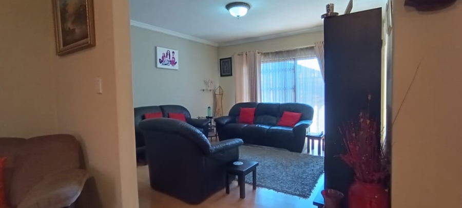 3 Bedroom Property for Sale in New Redruth Gauteng