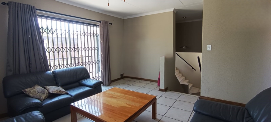 4 Bedroom Property for Sale in Misty Bay Gauteng