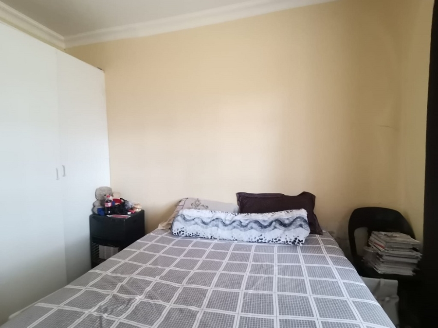 3 Bedroom Property for Sale in Crown Gardens Gauteng