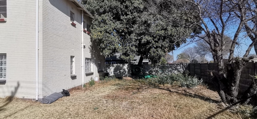 3 Bedroom Property for Sale in Crown Gardens Gauteng