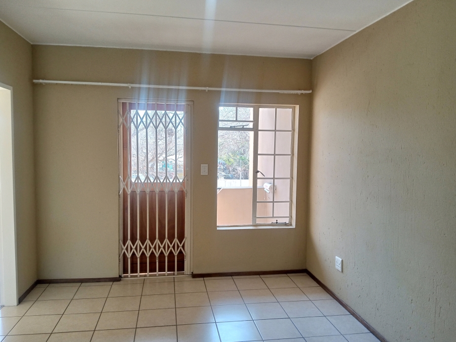 To Let 2 Bedroom Property for Rent in Comet Gauteng