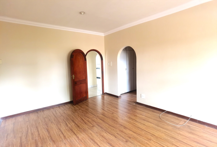 5 Bedroom Property for Sale in Heuweloord Gauteng