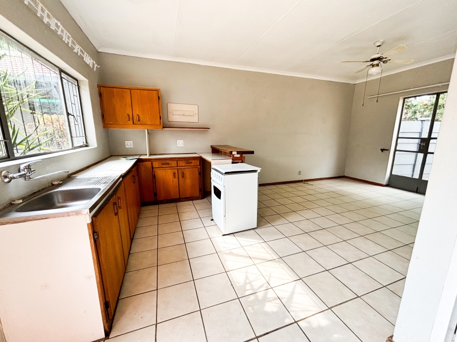 To Let 1 Bedroom Property for Rent in The Reeds Gauteng