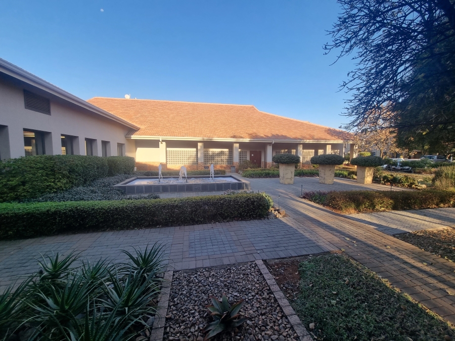 3 Bedroom Property for Sale in The Retreat Gauteng