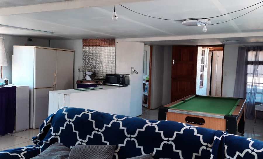 4 Bedroom Property for Sale in Nanescol Gauteng