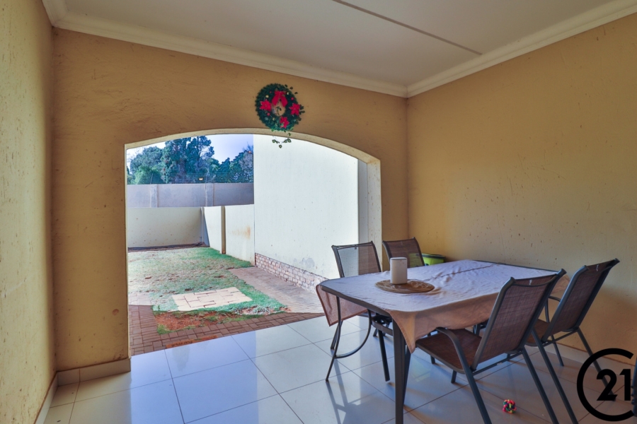 3 Bedroom Property for Sale in Morehill Gauteng