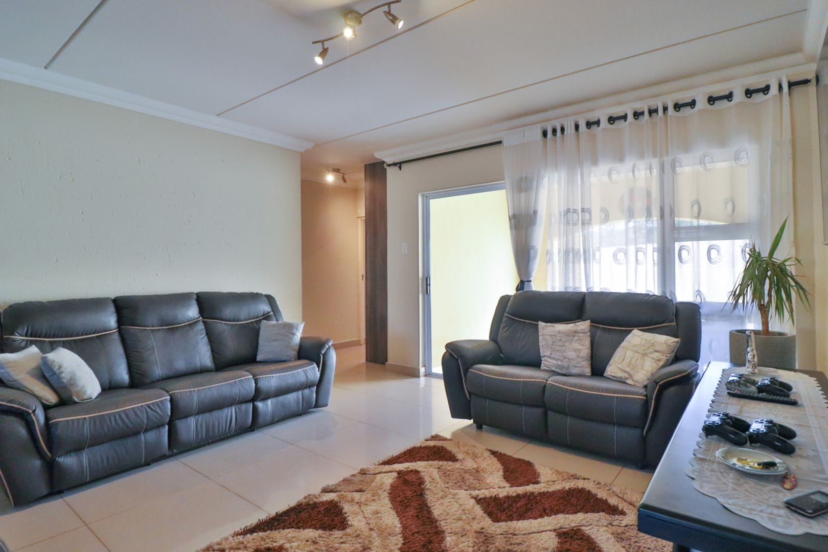 3 Bedroom Property for Sale in Morehill Gauteng