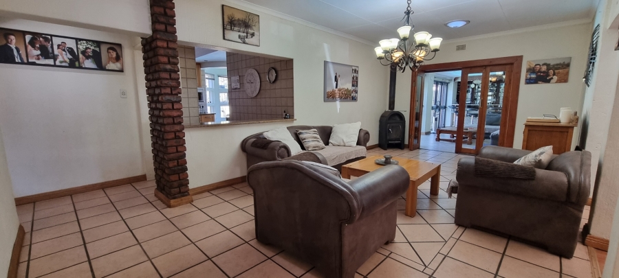 4 Bedroom Property for Sale in Sunward Park Gauteng