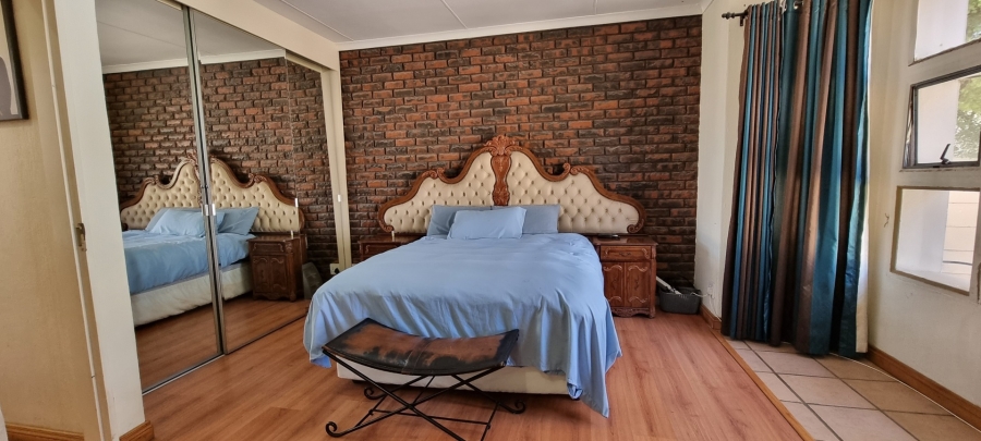 4 Bedroom Property for Sale in Sunward Park Gauteng