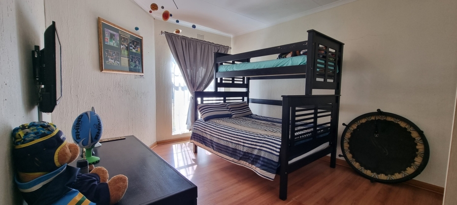 4 Bedroom Property for Sale in Sunward Park Gauteng