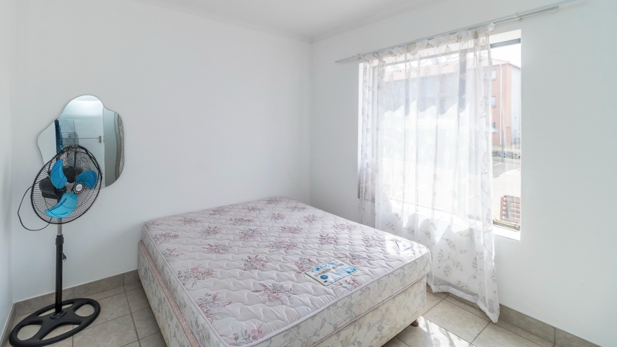 2 Bedroom Property for Sale in Noordwyk Gauteng