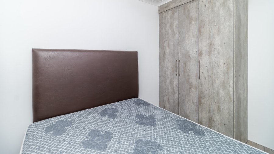 2 Bedroom Property for Sale in Noordwyk Gauteng