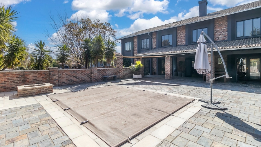 5 Bedroom Property for Sale in Summerset Gauteng