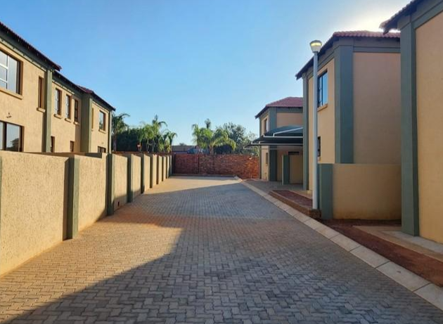 3 Bedroom Property for Sale in Amandasig Gauteng