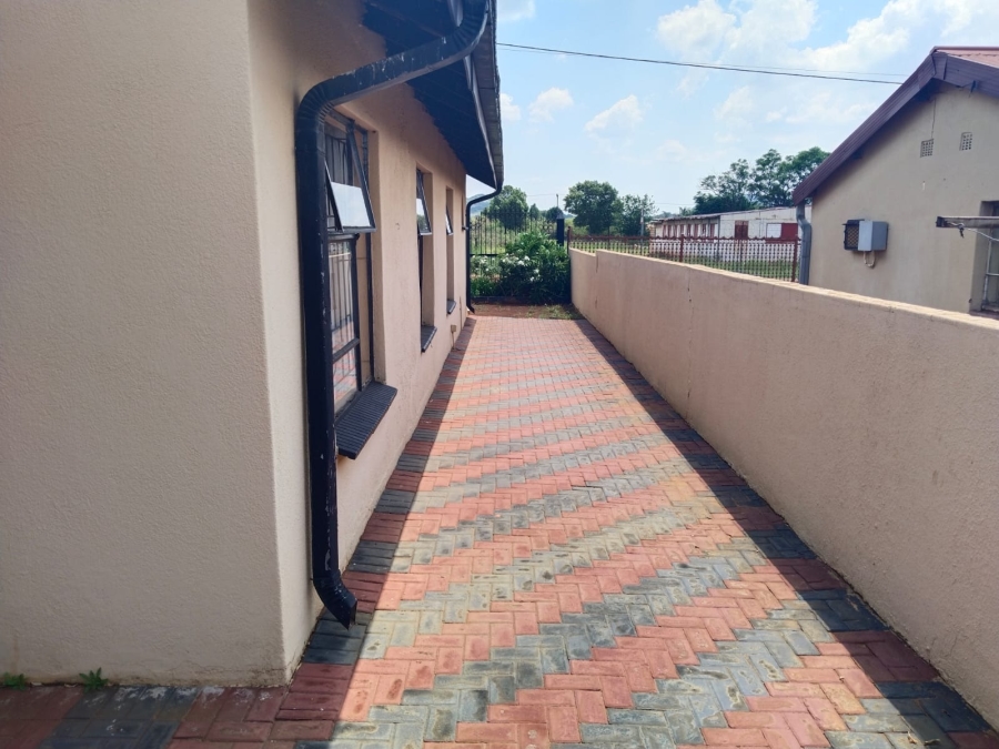 3 Bedroom Property for Sale in Ga-Rankuwa Gauteng