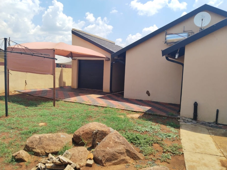 3 Bedroom Property for Sale in Ga-Rankuwa Gauteng