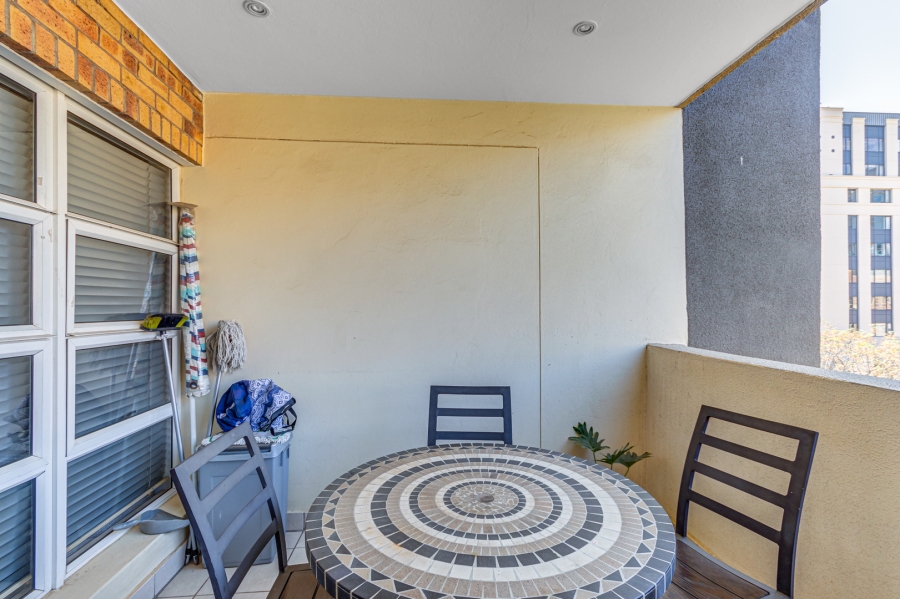 2 Bedroom Property for Sale in Morningside Gauteng