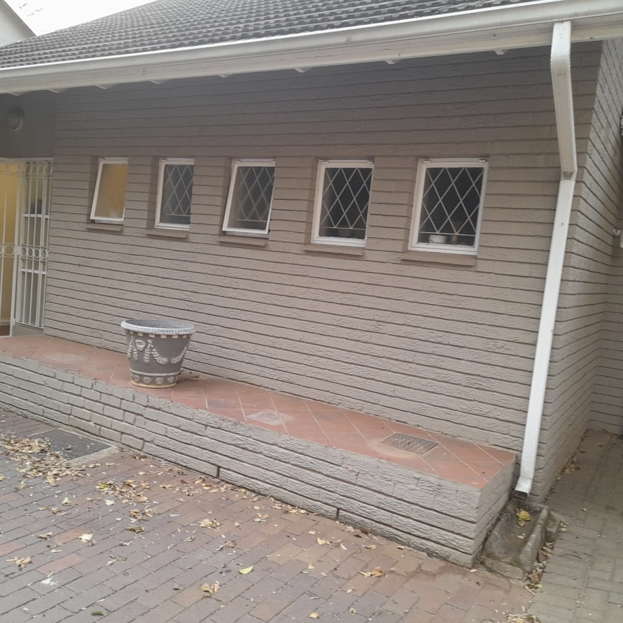 3 Bedroom Property for Sale in Savoy Estate Gauteng