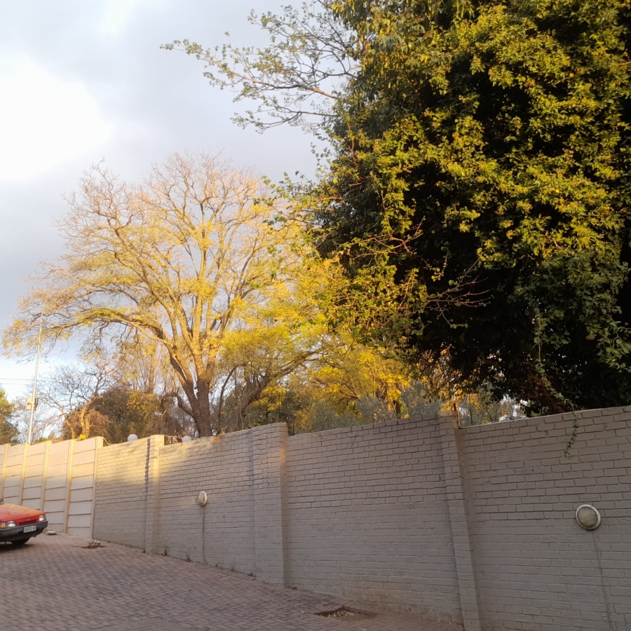 3 Bedroom Property for Sale in Savoy Estate Gauteng