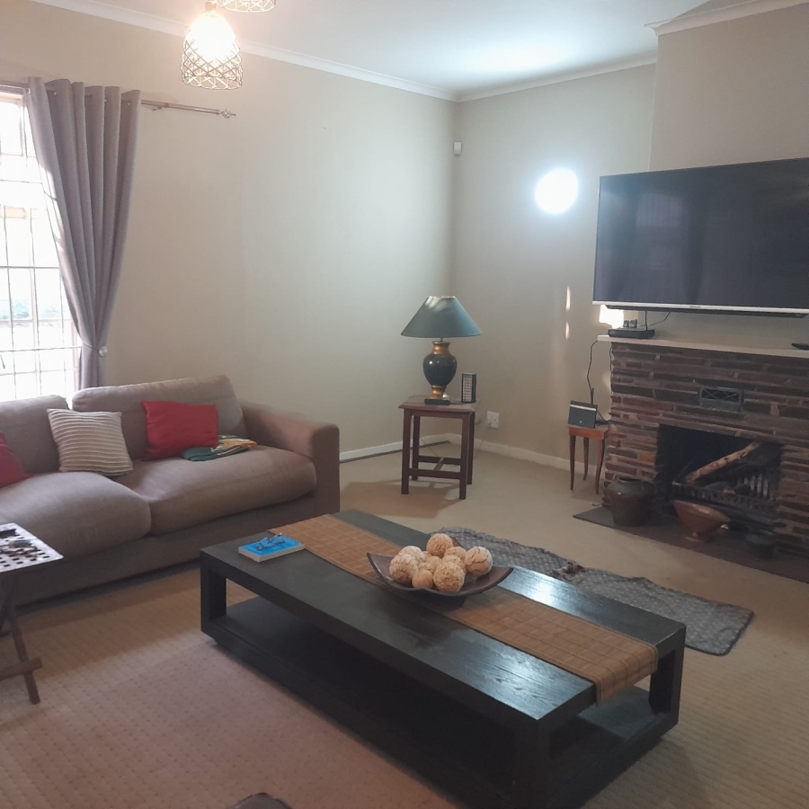 3 Bedroom Property for Sale in Savoy Estate Gauteng