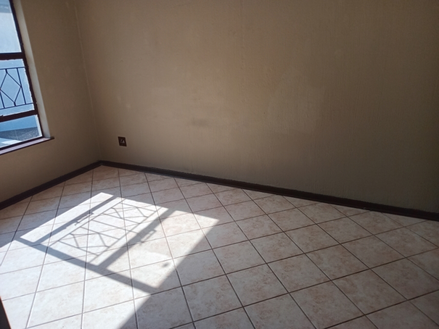 2 Bedroom Property for Sale in Fishers Hill Gauteng