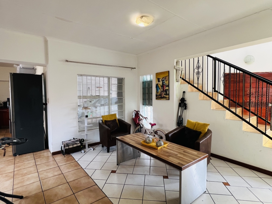 3 Bedroom Property for Sale in Newlands Gauteng