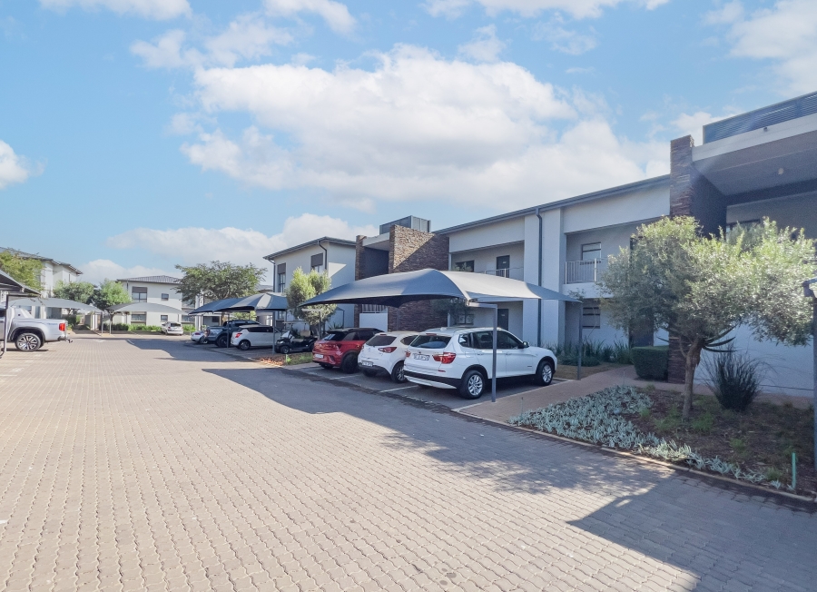 To Let 2 Bedroom Property for Rent in Serengeti Lifestyle Estate Gauteng