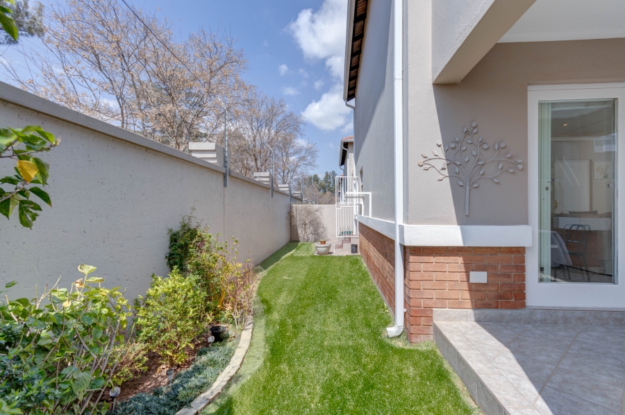 3 Bedroom Property for Sale in Bryanston Gauteng