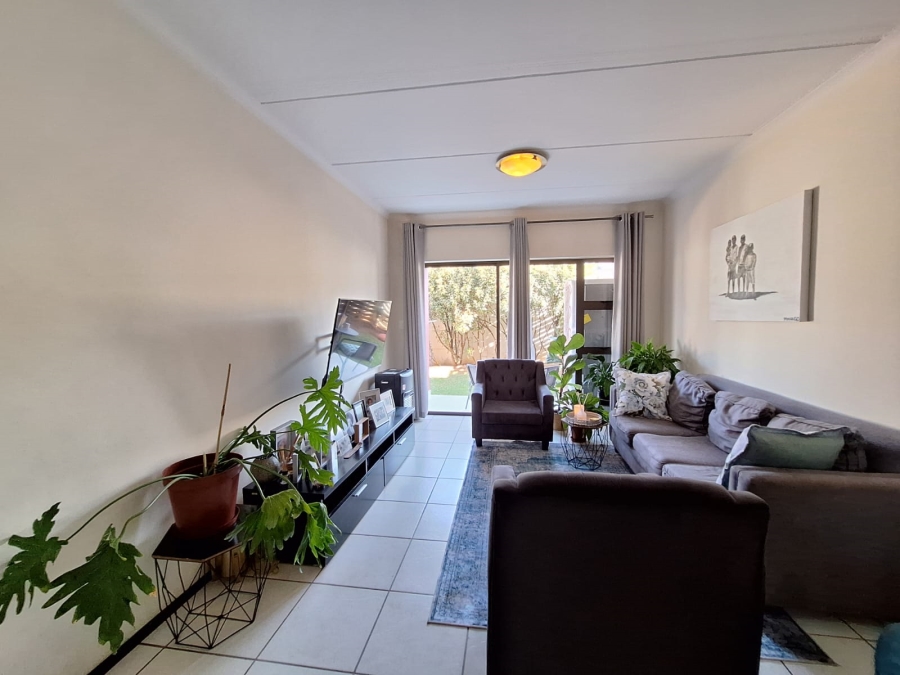 2 Bedroom Property for Sale in Noordwyk Gauteng