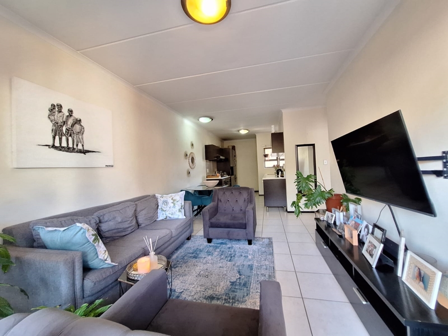 2 Bedroom Property for Sale in Noordwyk Gauteng