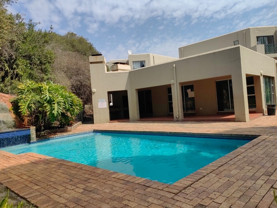 To Let 2 Bedroom Property for Rent in Bryanston Gauteng