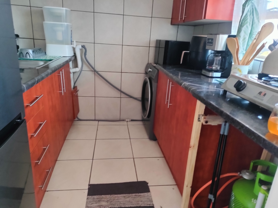 2 Bedroom Property for Sale in Silverton Gauteng